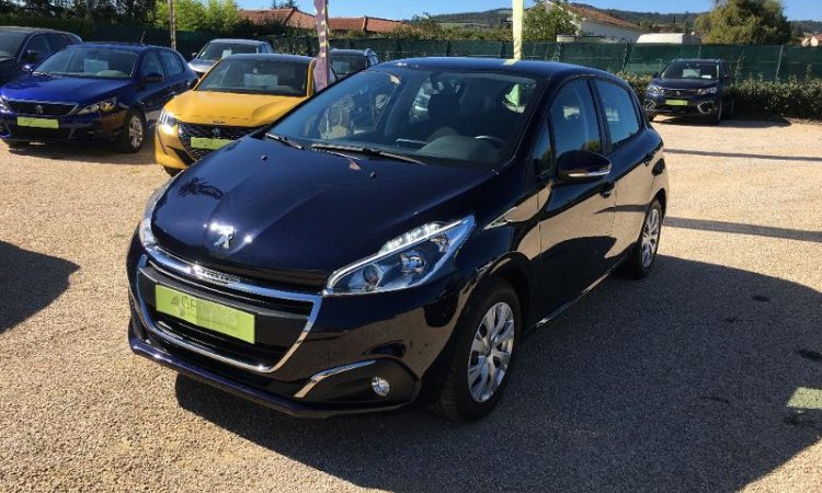 Ancienne Peugeot 208 d’occasion Messimy